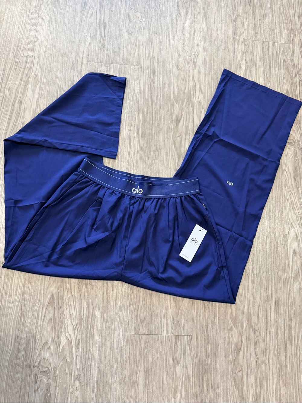 ALO Yoga Kids Navy Blue Leggings